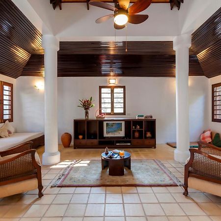 Baan Khunying - Secluded Phuket Beachfront Villa Rawai Dış mekan fotoğraf