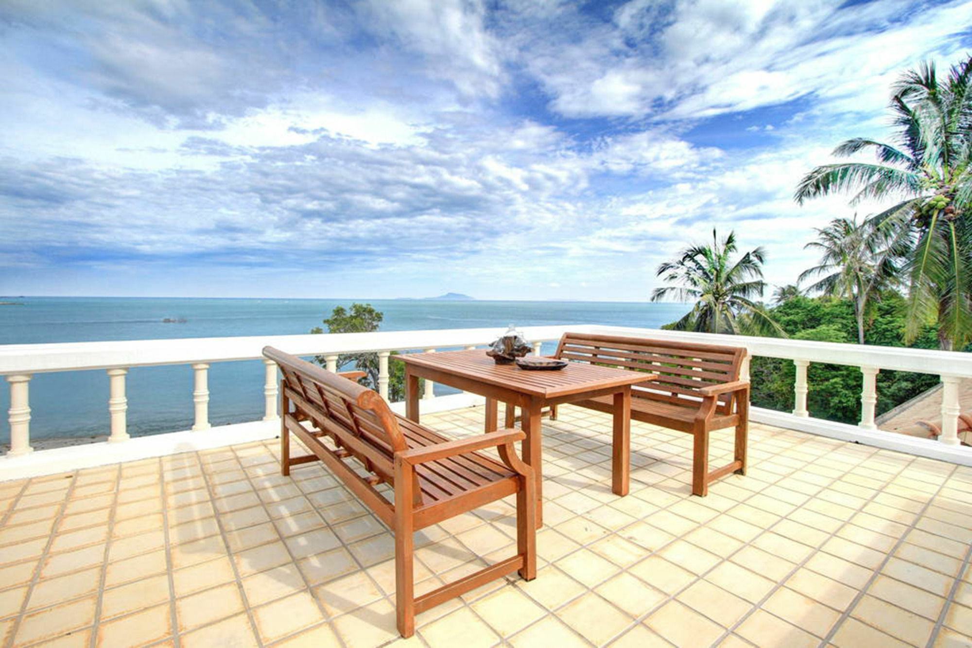 Baan Khunying - Secluded Phuket Beachfront Villa Rawai Dış mekan fotoğraf