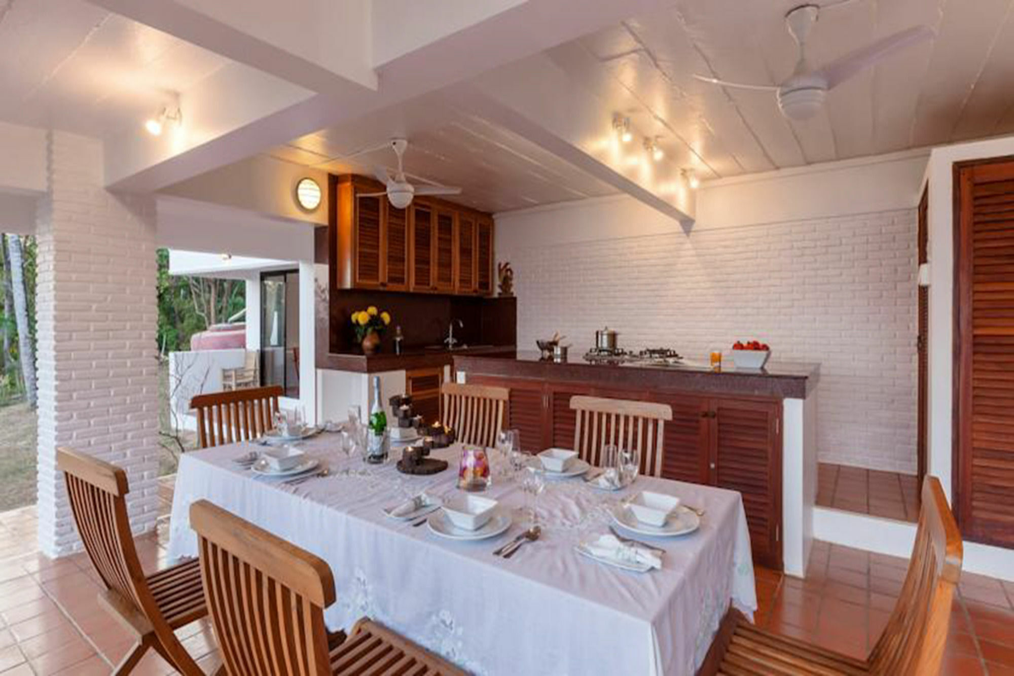 Baan Khunying - Secluded Phuket Beachfront Villa Rawai Dış mekan fotoğraf