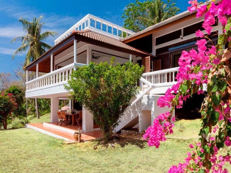 Baan Khunying - Secluded Phuket Beachfront Villa Rawai Dış mekan fotoğraf